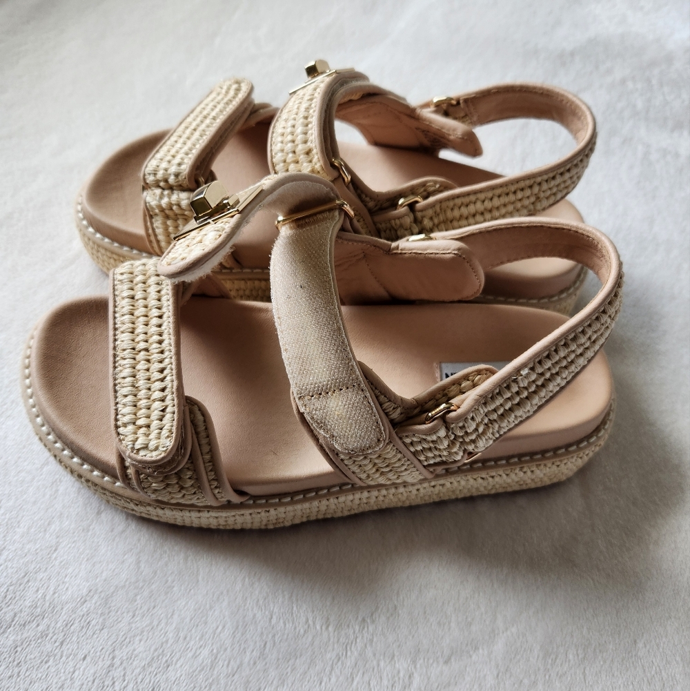 NEW!Steve Madden Woven Platform Sandals w Gold SIZE 7 - Picture 4 of 12